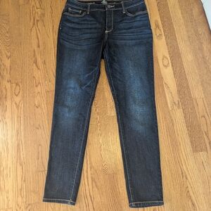 St John's Bay Women's Denim Blue Jeans Size 12 Skinny Leg Mid-Rise